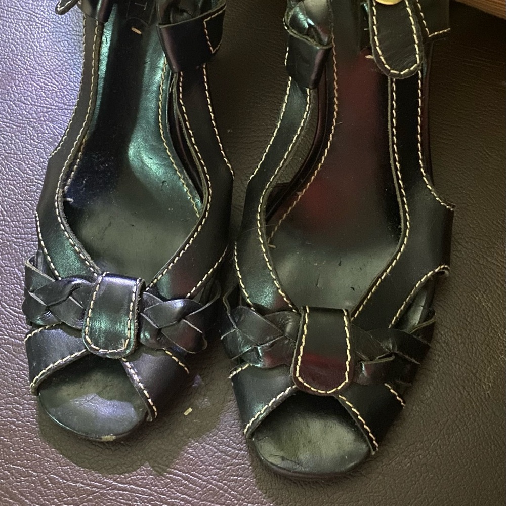 Nine West Black Sandals with Slingback and Buckle Details